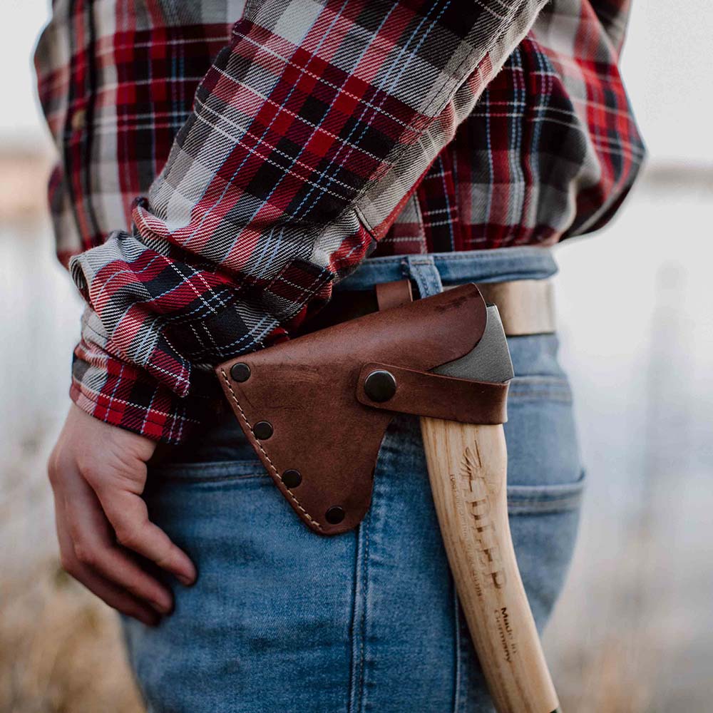 Classic Scout Hatchet (Leather Sheath Included)